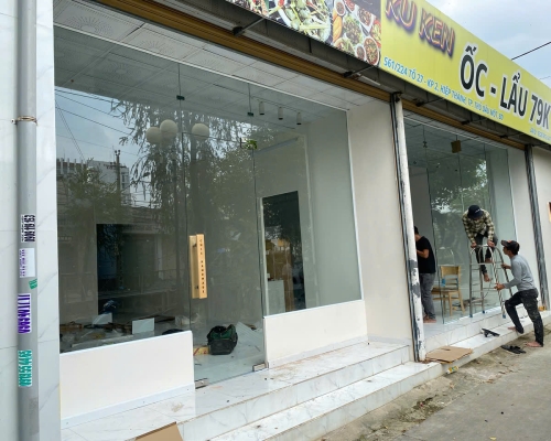 SHOP  NỐI MI LẮP CỬA KÍNH CƯỜNG LỰCP LẮP CỬA KÍNH CƯỜNG LỰC Ở THỦ DẦU MỘT